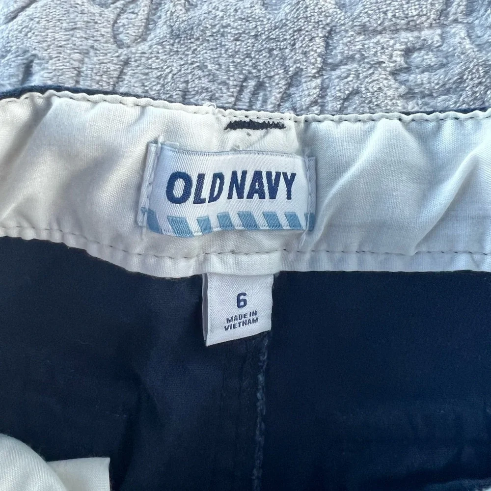 Old Navy shorts